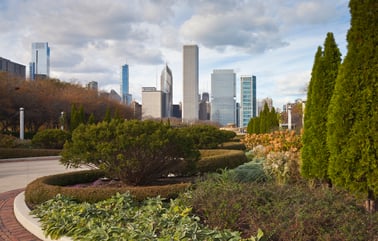 Lakefront Legends: Grant Park Adventure Hunt