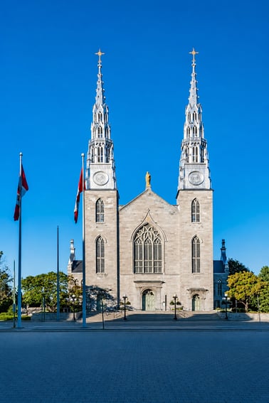 Ottawa Art & History Quest: Gallery to Cathedral Trail