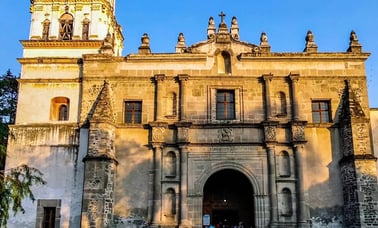Coyotes & Colonial Secrets: A Coyoacán Puzzle Adventure
