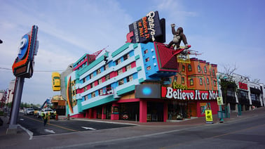 Clifton Hill Curiosities: A Niagara Mini Adventure