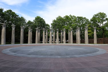 Capitol Clues of Nashville: A Market & Monuments Mini Adventure