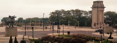 Lakefront Legends: Grant Park Adventure Hunt